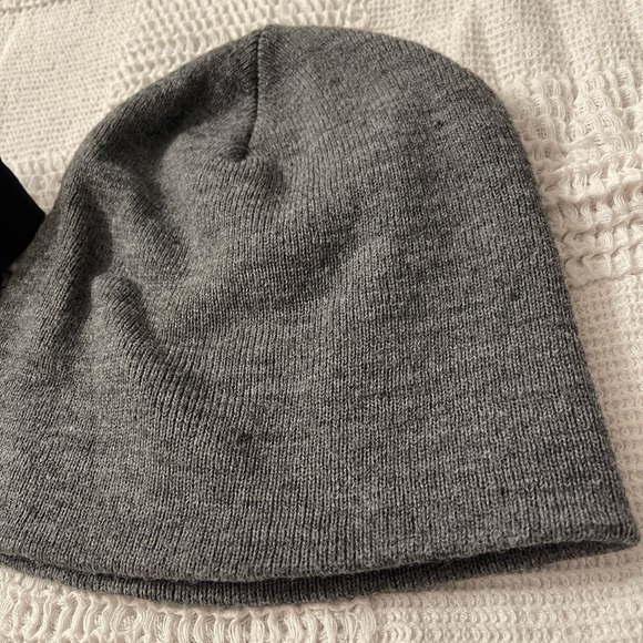 H&M Beanie/Dad Hat Bundle O/S UNISEX - Picture 4 of 5